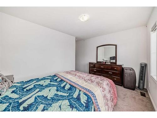133 Cityside Common Ne, Calgary, AB - Indoor Photo Showing Bedroom
