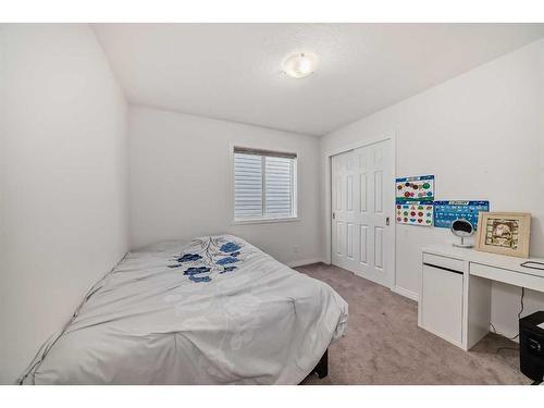 133 Cityside Common Ne, Calgary, AB - Indoor Photo Showing Bedroom