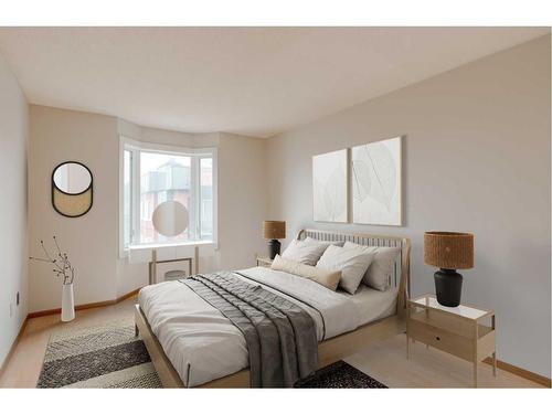 429-333 Garry Crescent Ne, Calgary, AB - Indoor Photo Showing Bedroom