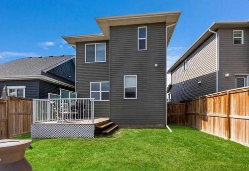 6 Ravenswynd Rise Se, Airdrie, AB - Outdoor With Exterior
