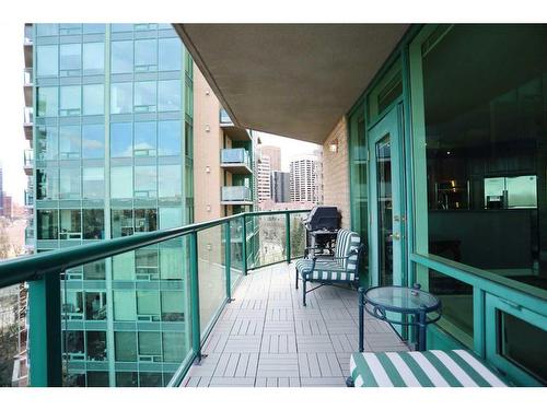 704-837 2 Avenue Sw, Calgary, AB - Outdoor With Balcony With Exterior