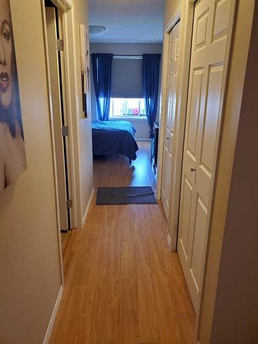 2417-700 Willowbrook Road Nw, Airdrie, AB - Indoor Photo Showing Other Room