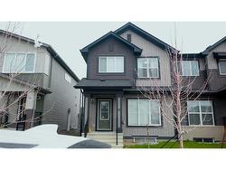 12 Carringsby Manor NW Calgary, AB T3P 1M1