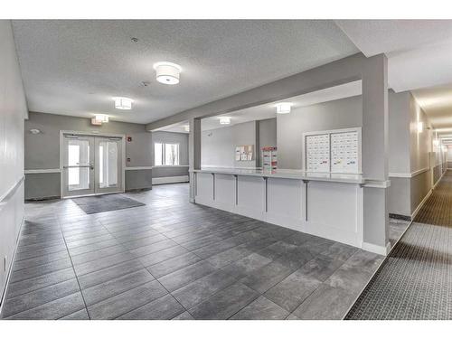 211-12 Sage Hill Terrace Nw, Calgary, AB - Indoor
