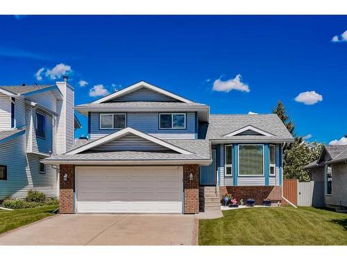 68 Woodford Close Sw, Calgary, AB - Outdoor With Facade