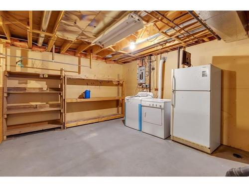 228 Beddington Circle Ne, Calgary, AB - Indoor Photo Showing Laundry Room