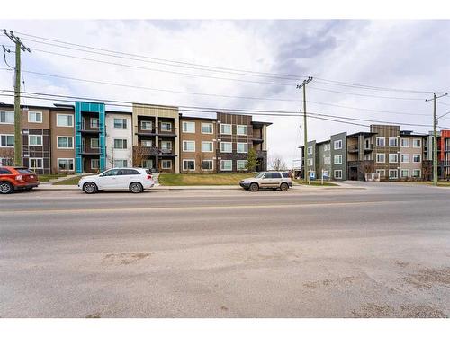 111-20 Sage Hill Terrace Nw, Calgary, AB - Outdoor
