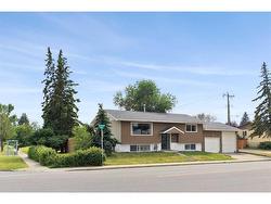 491 78 Avenue NE Calgary, AB T2K 5A1