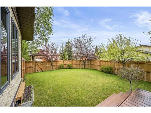 31 Edgepark Crescent Nw, Calgary, AB - Outdoor With Deck Patio Veranda With Backyard