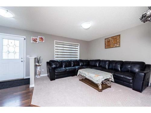 75 Saddlebrook Gardens Ne, Calgary, AB - Indoor Photo Showing Living Room