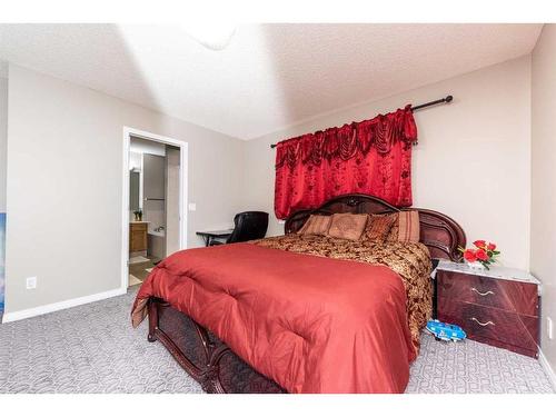 75 Saddlebrook Gardens Ne, Calgary, AB - Indoor Photo Showing Bedroom