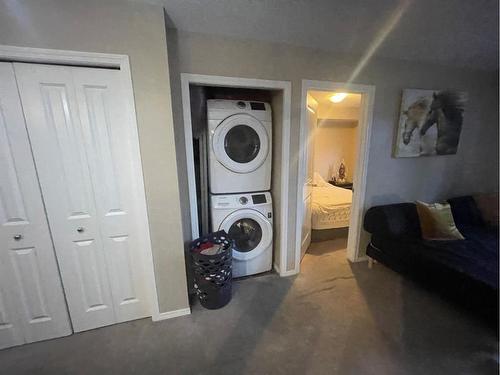 123-195 Kincora Glen Road Nw, Calgary, AB - Indoor Photo Showing Laundry Room