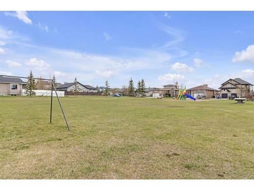 256 Sunset Heights, Crossfield, AB - Outdoor