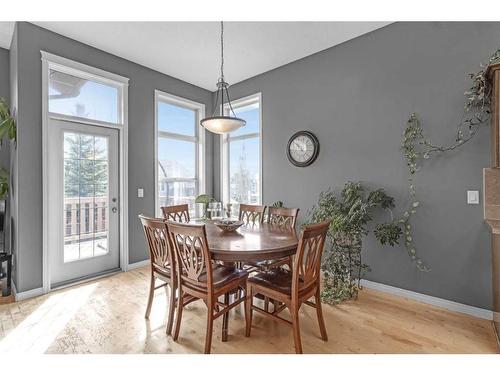 256 Sunset Heights, Crossfield, AB - Indoor Photo Showing Dining Room
