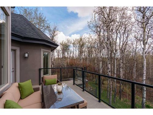 43 Wentwillow Lane Sw, Calgary, AB - Outdoor With Exterior