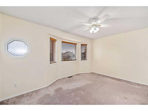 356 River Rock Circle Se, Calgary, AB - Indoor Photo Showing Other Room