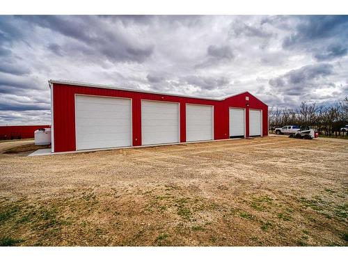 272011 Range Road 275, Rural Rocky View County, AB - Outdoor With Exterior