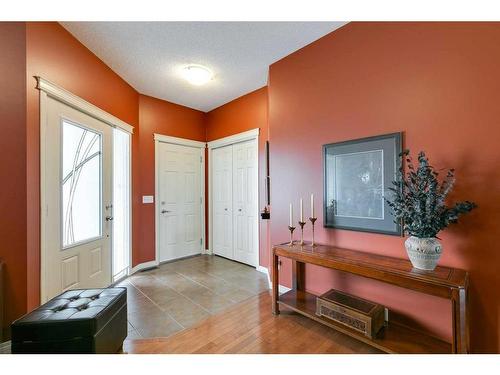 221 Sunset Heights, Cochrane, AB - Indoor Photo Showing Other Room