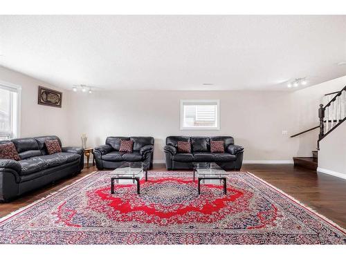 60 Martinglen Mews Ne, Calgary, AB - Indoor Photo Showing Living Room