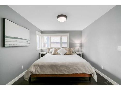 3240 Alfege Street Sw, Calgary, AB - Indoor Photo Showing Bedroom