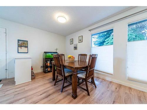 224 153 Avenue Se, Calgary, AB - Indoor Photo Showing Dining Room