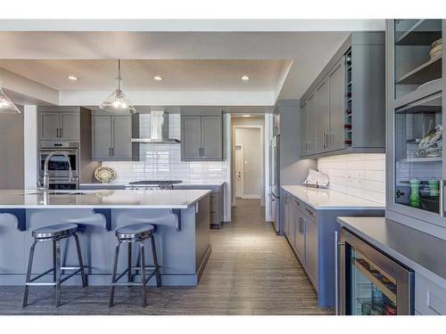 89 Rockcliff Heights Nw, Calgary, AB - Indoor Photo Showing Kitchen With Upgraded Kitchen