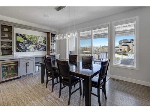 89 Rockcliff Heights Nw, Calgary, AB - Indoor Photo Showing Dining Room
