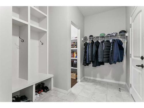 203 Bayview Circle Sw, Airdrie, AB - Indoor With Storage