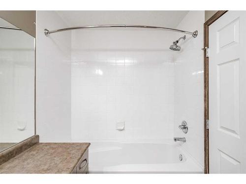 138 Eversyde Common Sw, Calgary, AB - Indoor Photo Showing Bathroom