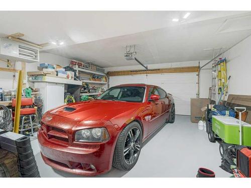 234 Aspen Creek Crescent, Strathmore, AB - Indoor Photo Showing Garage