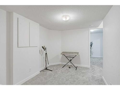 234 Aspen Creek Crescent, Strathmore, AB - Indoor Photo Showing Other Room