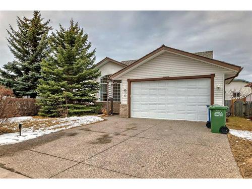 4 West Hall Place, Cochrane, AB - Outdoor