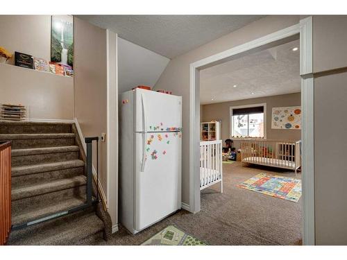 158 Tuscarora Close Nw, Calgary, AB - Indoor Photo Showing Other Room