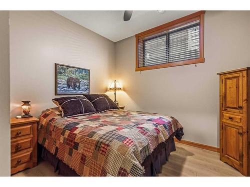 262B Three Sisters Drive, Canmore, AB - Indoor Photo Showing Bedroom
