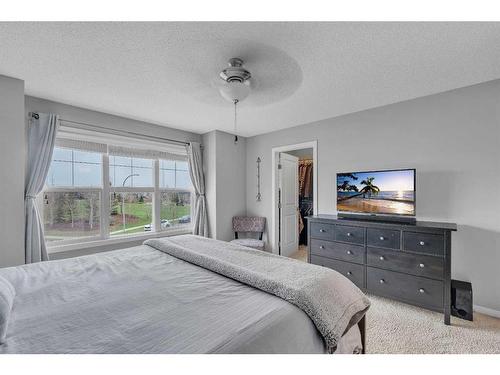 194 Chaparral Valley Square Se, Calgary, AB - Indoor Photo Showing Bedroom