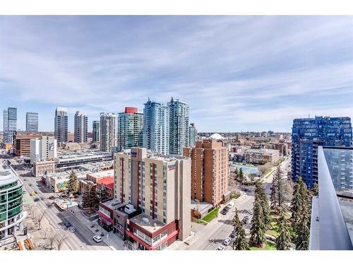 1506-310 12 Avenue Sw, Calgary, AB - Outdoor With View