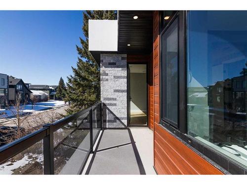 632 26 Avenue Nw, Calgary, AB - Outdoor With Exterior
