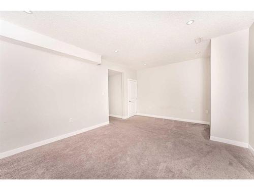 364 Redstone Drive Ne, Calgary, AB - Indoor Photo Showing Other Room