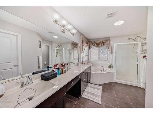 314 Evanston Drive Nw, Calgary, AB - Indoor Photo Showing Bathroom