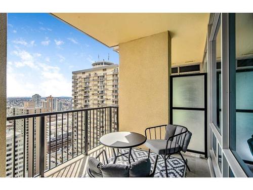2909-930 6 Avenue Sw, Calgary, AB - Outdoor With Balcony With Exterior