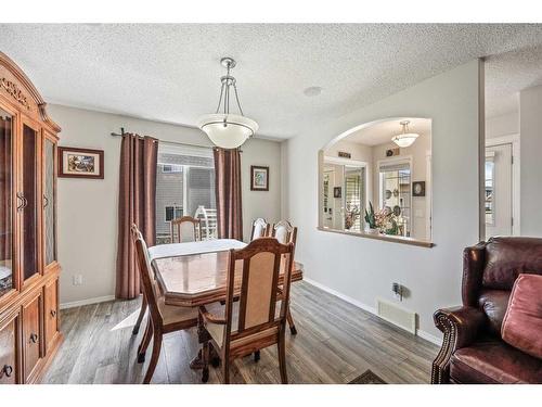 523 Stonegate Way Nw, Airdrie, AB - Indoor Photo Showing Dining Room