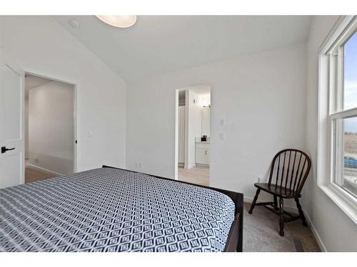 141 Knight Avenue, Crossfield, AB - Indoor Photo Showing Bedroom
