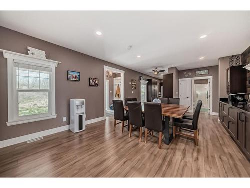 12 Municipal Road, White Sands, AB - Indoor Photo Showing Dining Room