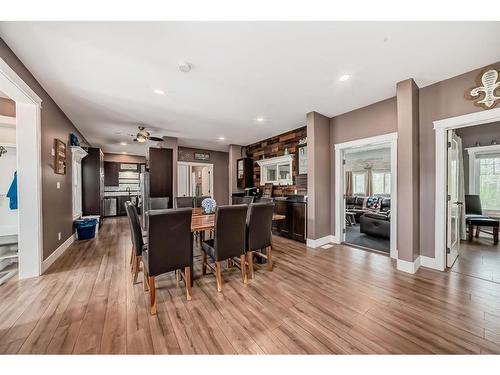 12 Municipal Road, White Sands, AB - Indoor Photo Showing Dining Room