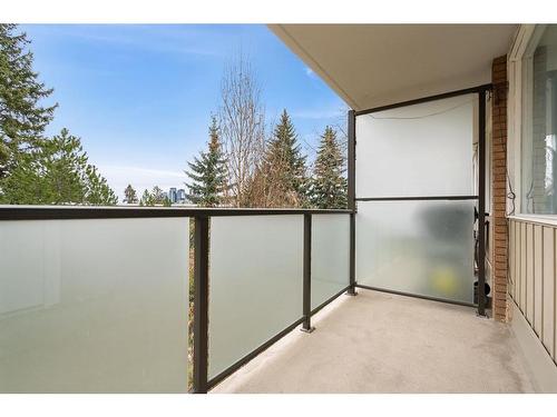 372-1620 8 Avenue Nw, Calgary, AB - Outdoor With Exterior