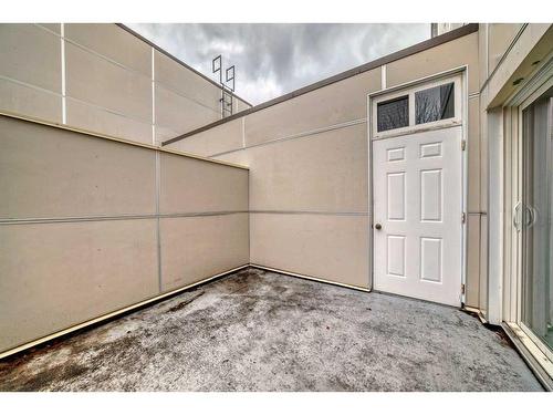 114-6919 Elbow Drive Sw, Calgary, AB -  Photo Showing Other Room