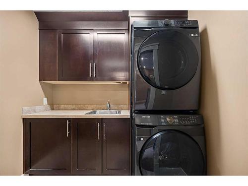 163 Panatella View Nw, Calgary, AB - Indoor Photo Showing Laundry Room