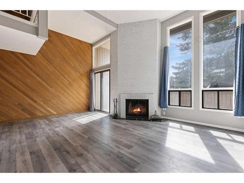 6-10401 19 Street Sw, Calgary, AB - Indoor With Fireplace