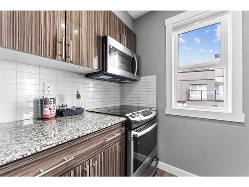 701-10 Kincora Glen Park Nw, Calgary, AB - Indoor Photo Showing Kitchen With Upgraded Kitchen