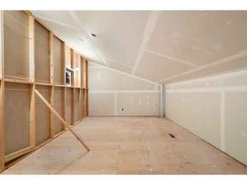 139 Arbour Wood Close Nw, Calgary, AB - Indoor Photo Showing Other Room